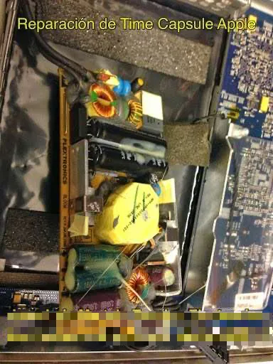 Reparar aparatos apple en Las Palmas, fuente de alimentación con condensadores ya reparados de Time Capsule