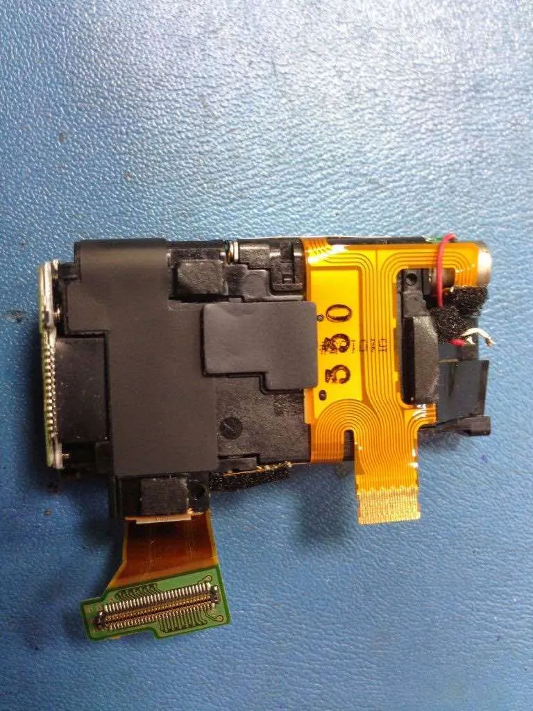 Bloque de lente y ccd de NIKON Coolpix roto