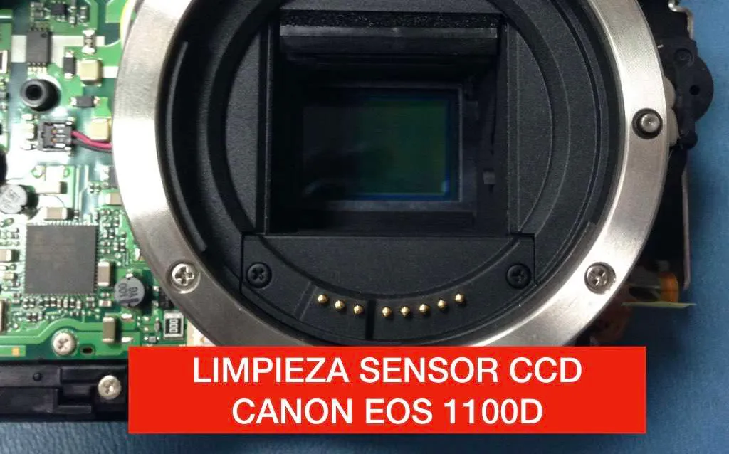 Limpiando el CCD de una camara Canon sin desmontar el CCD