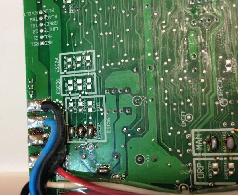 Conexiones Clorador Salino Promatic de Monarch