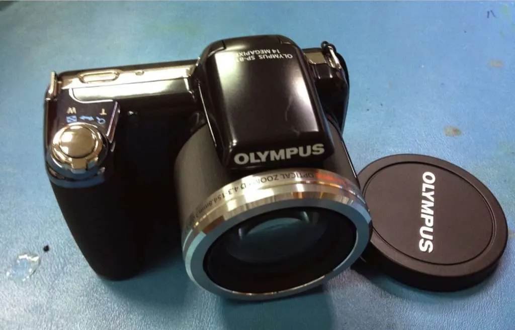 Servicio-tecnico-reparacion-camaras-de-fotos-olympus-IMG_0690-Juan-Luis-Martel-Tecnico-electronica-Las-Palmas-1024x768.jpg