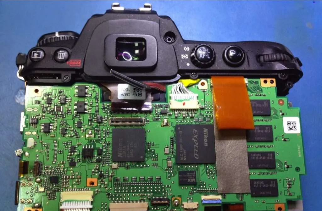 Servicio-tecnico-reparacion-camaras-dslr-nikon-D300S-IMG_0821-Juan-Luis-Martel-Tecnico-electronica-Las-Palmas-CANARIAS-1024x768.jpg