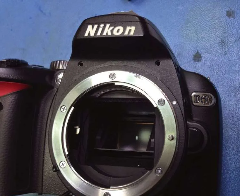 Fotos de los espejos de una cámara de fotos Nikon