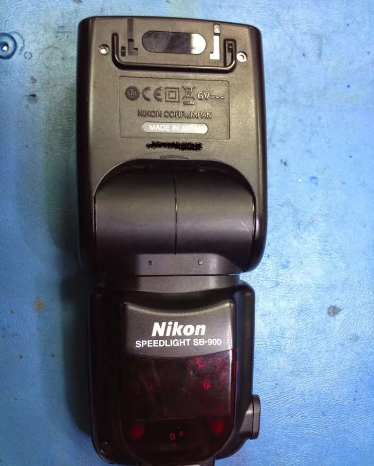 Servicio-tecnico-reparacion-flash-Nikon-sb900-speedlight-IMG_1127-Juan-Luis-Martel-Tecnico-electronica-Las-Palmas-768x1024.jpg